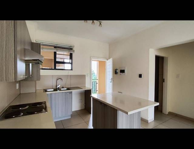 1 BEDROOM TOWNHOUSE FOR SALE IN LILIANTON